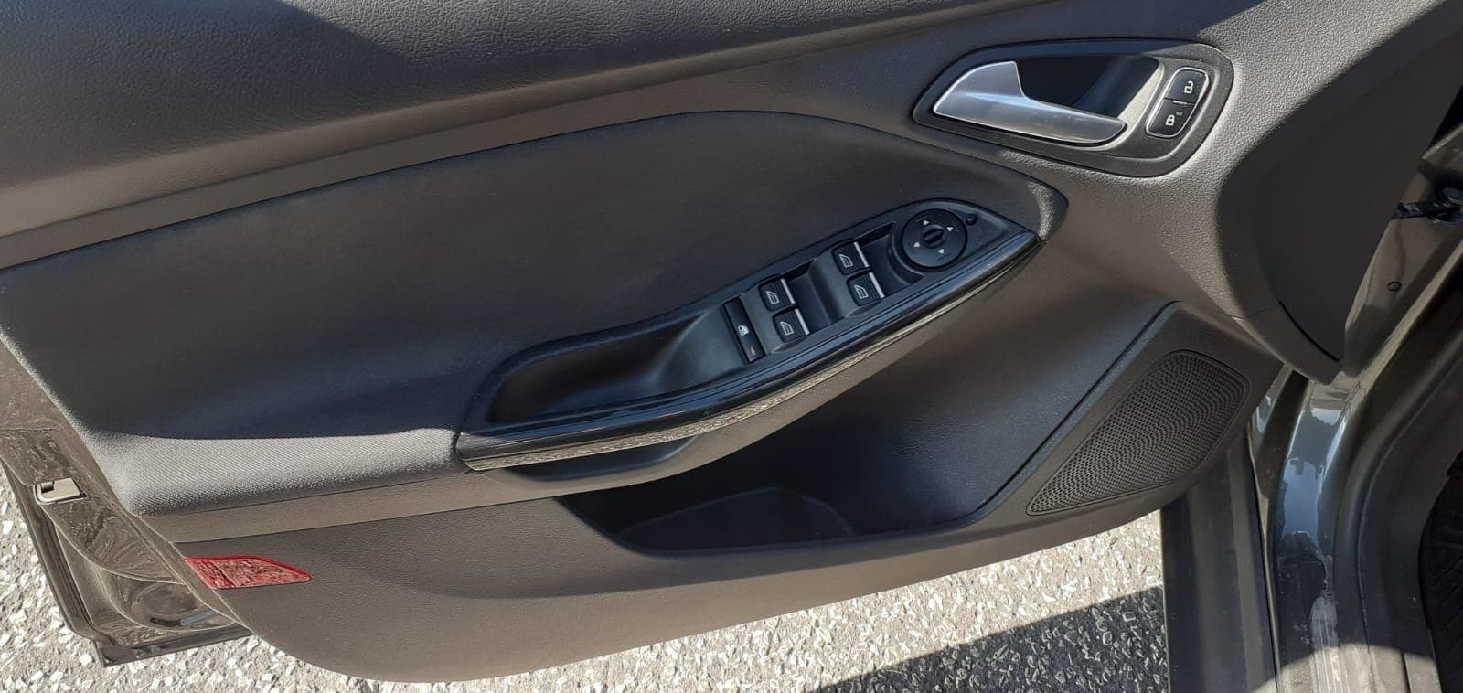 Ford Focus 1.5TDCI · Ano 2016 — imagem 15