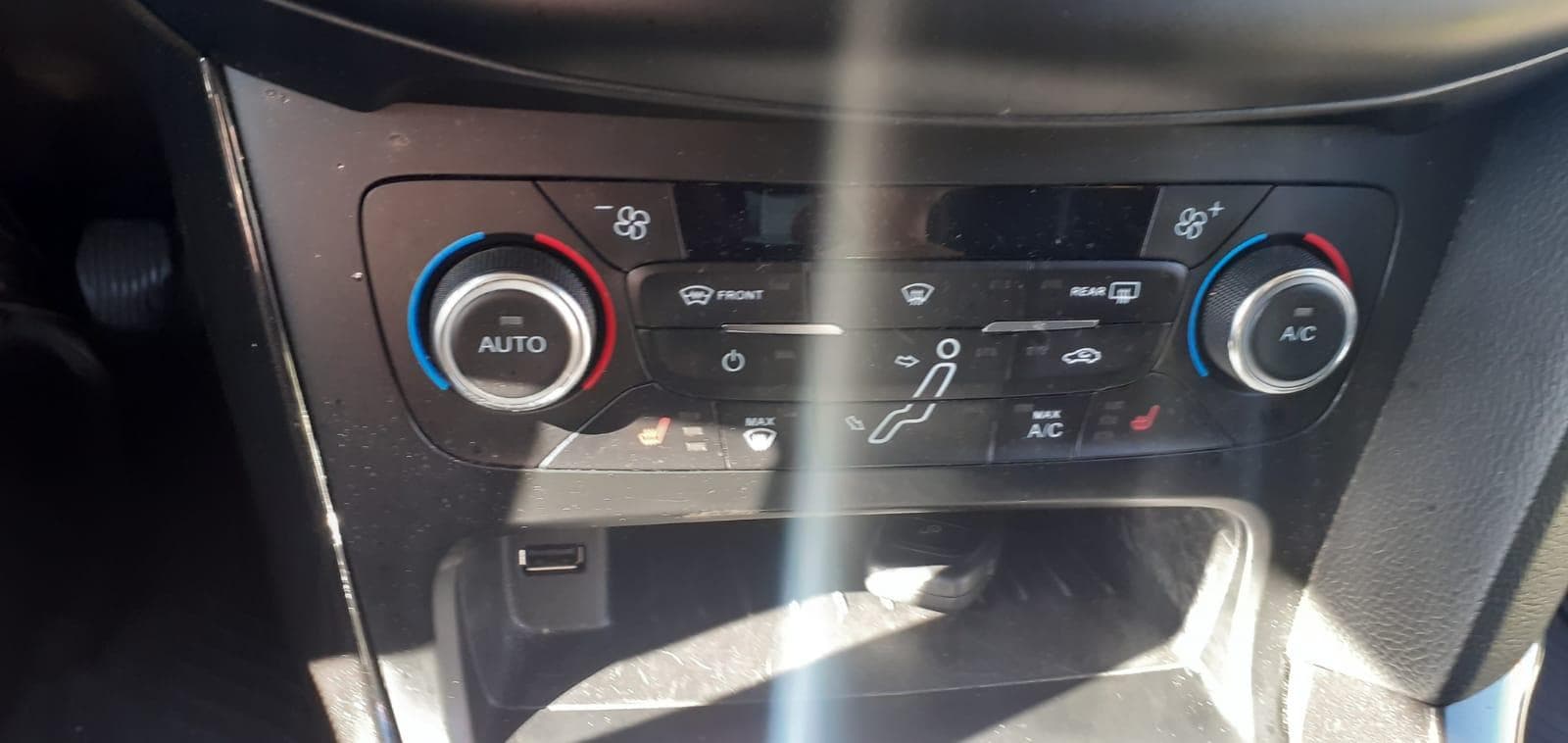 Ford Focus 1.5TDCI · Ano 2016 — imagem 18