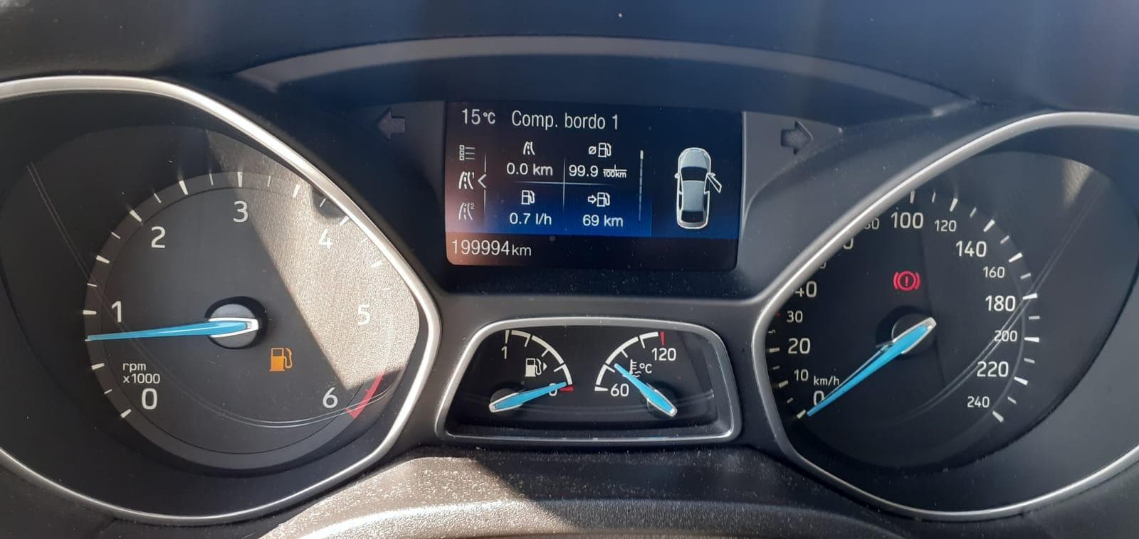 Ford Focus 1.5TDCI · Ano 2016 — imagem 19