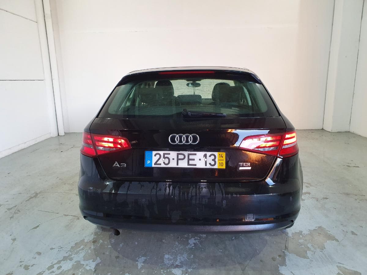 Audi A3 1.6 TDI · Ano 2014 — imagem 5