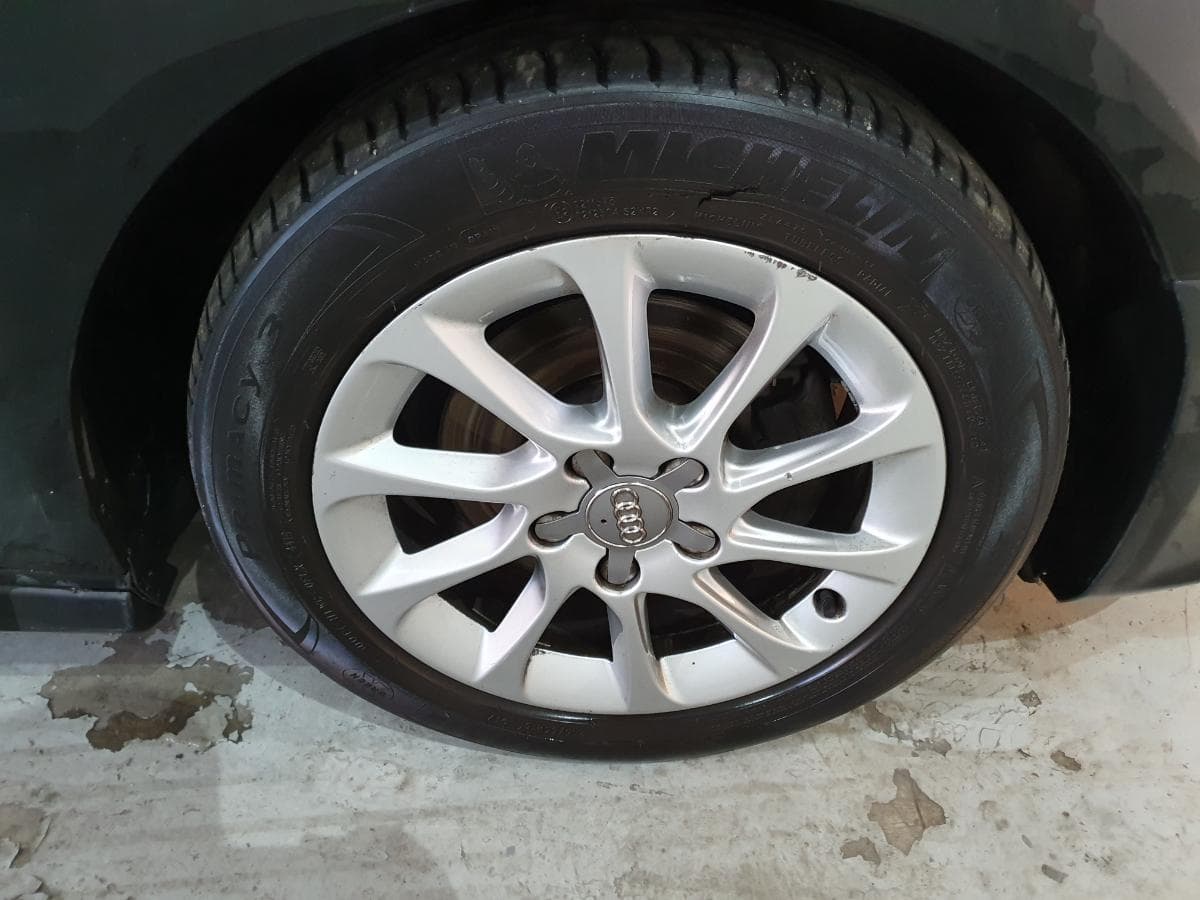 Audi A3 1.6 TDI · Ano 2014 — imagem 9