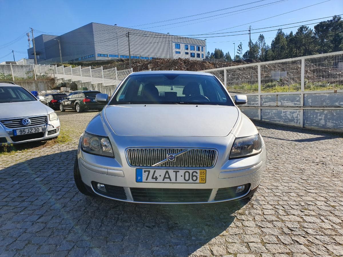 Volvo V50 2.0D · Ano 2005 — imagen 3