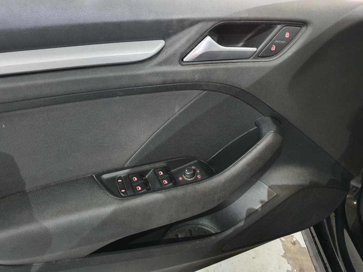 Audi A3 1.6 TDI · Ano 2014 — imagem 34