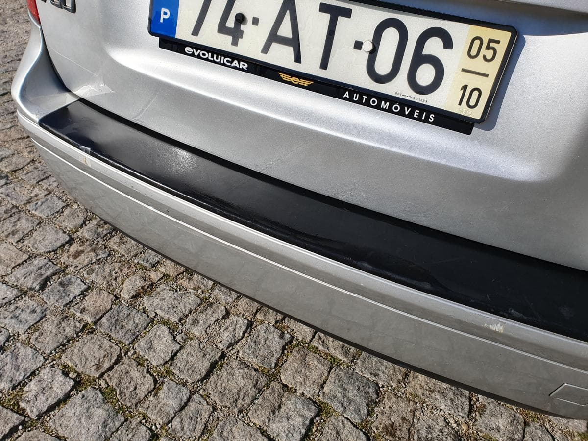 Volvo V50 2.0D · Ano 2005 — imagen 13