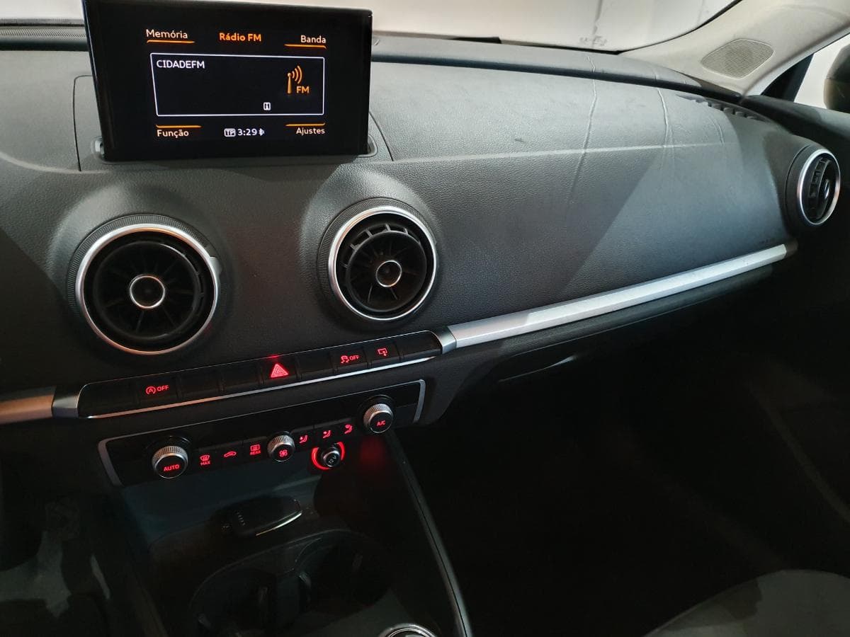 Audi A3 1.6 TDI · Ano 2014 — imagem 38