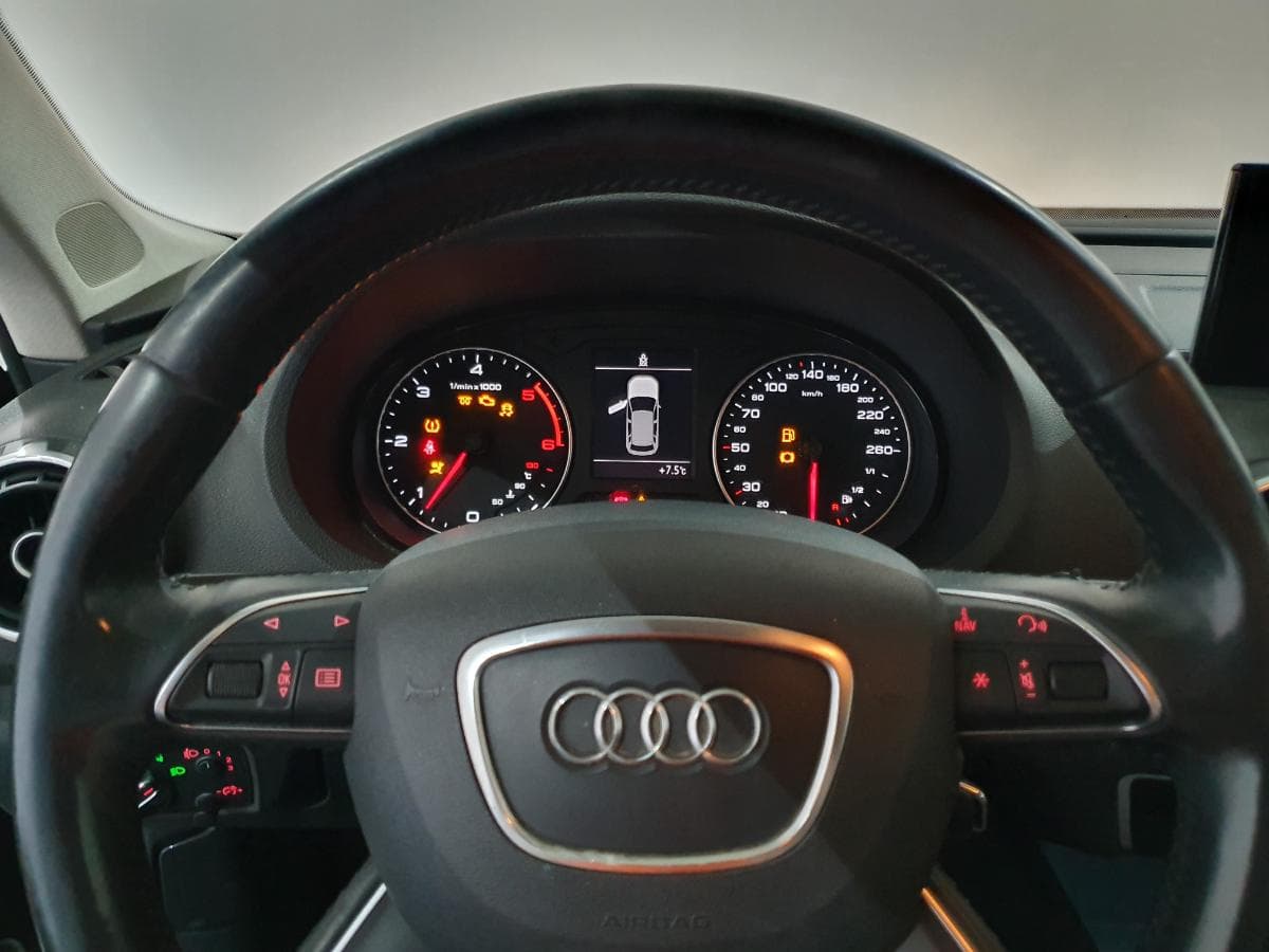 Audi A3 1.6 TDI · Ano 2014 — imagem 43