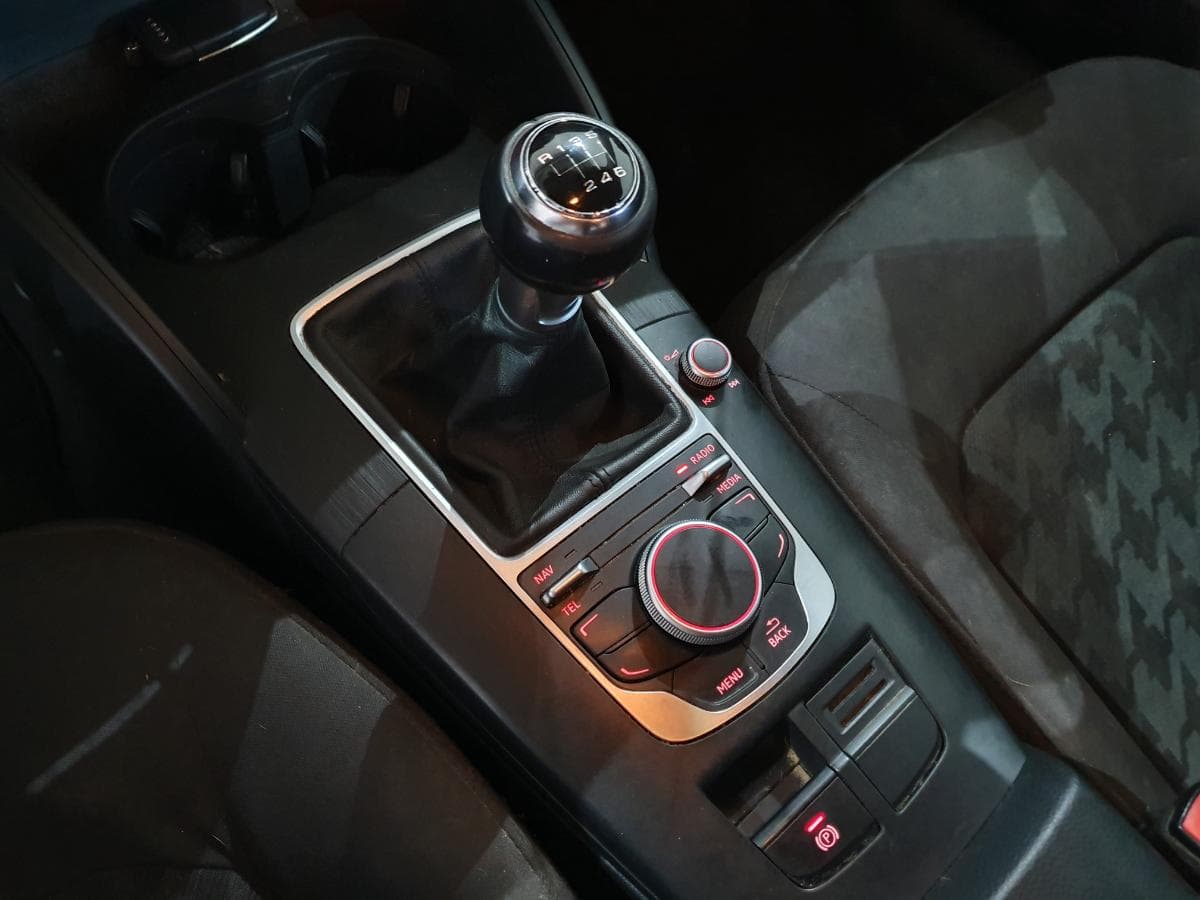 Audi A3 1.6 TDI · Ano 2014 — imagem 45