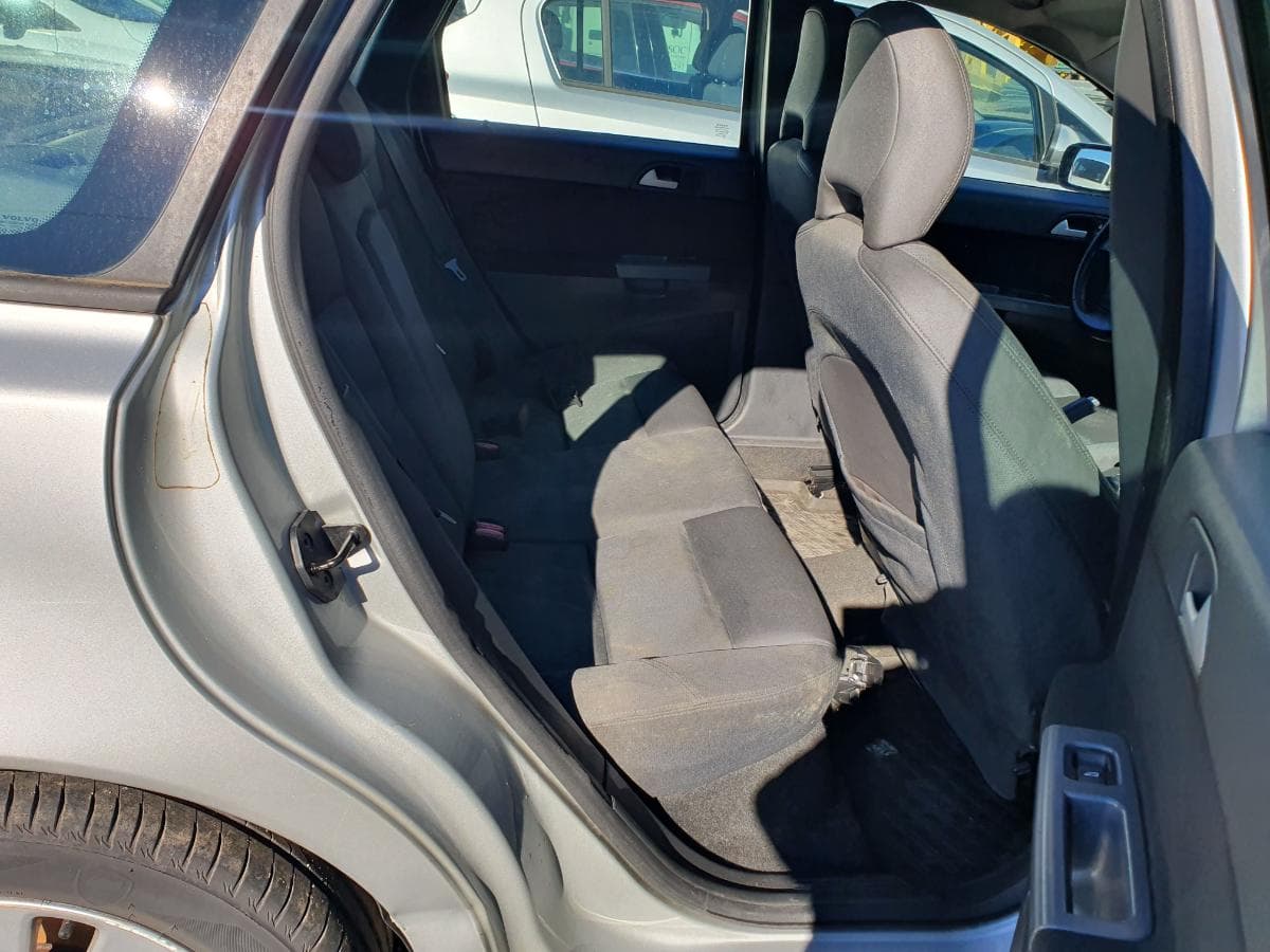 Volvo V50 2.0D · Ano 2005 — imagen 26