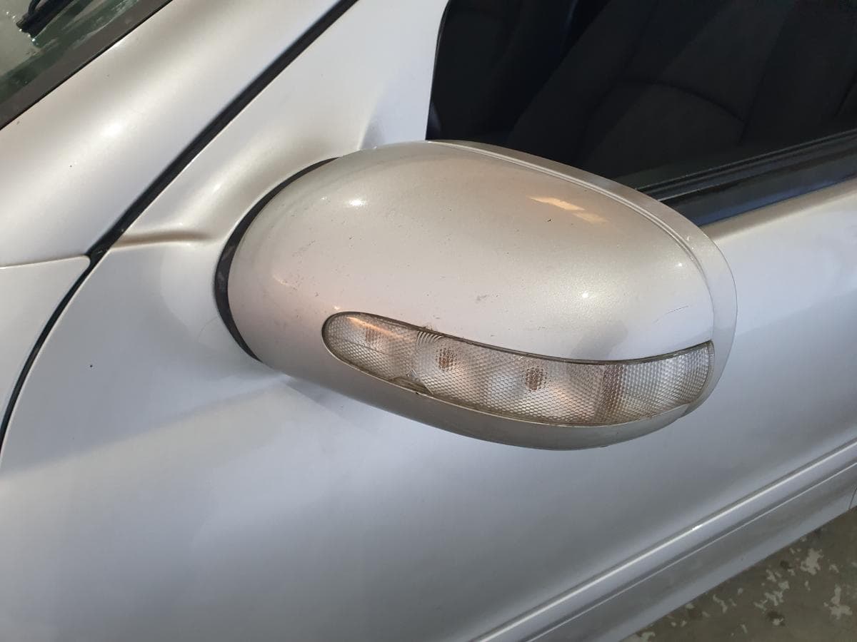 Mercedes-Benz C220 2.2 CDI · Ano 2002 — imagem 16