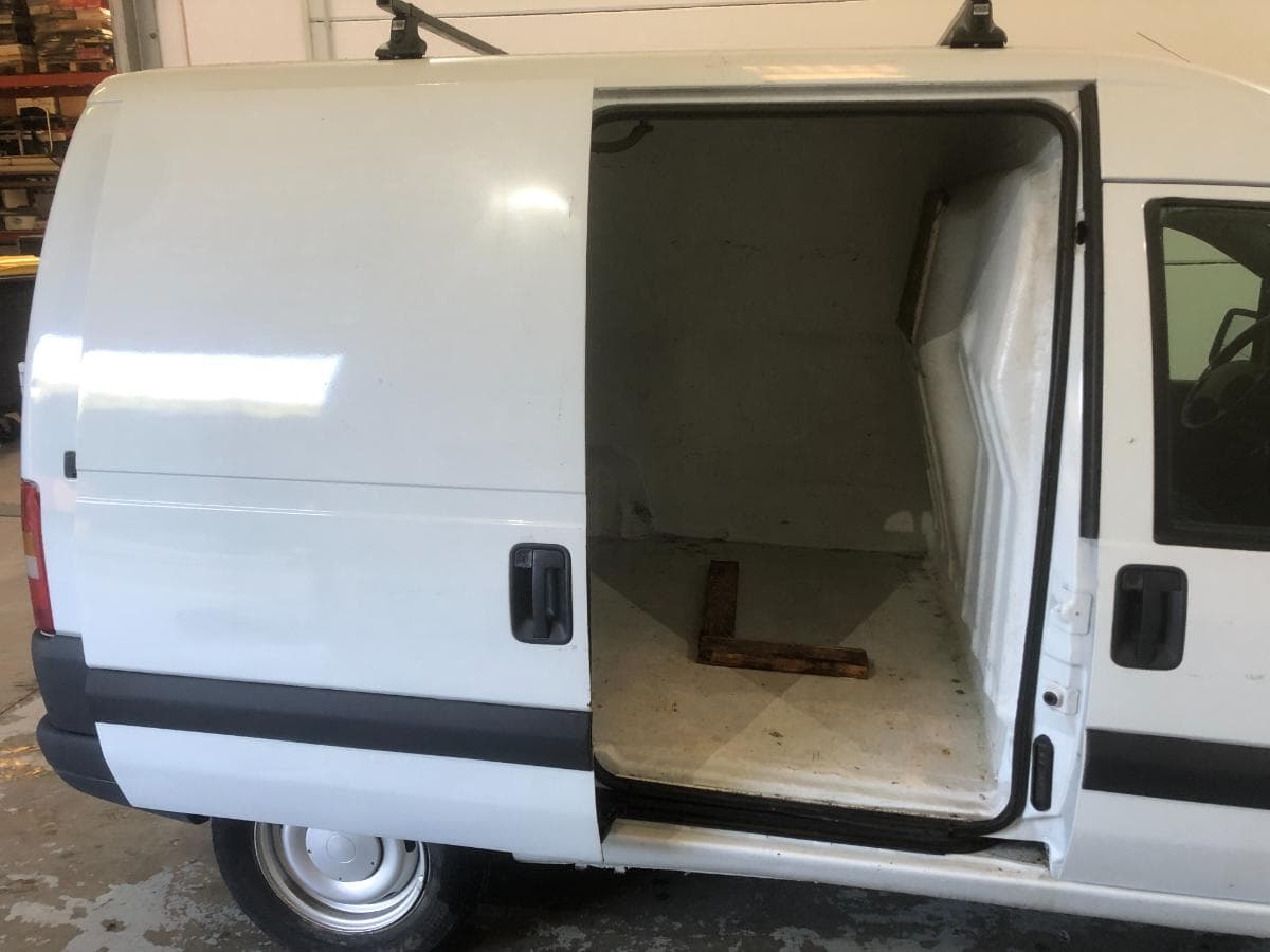 Fiat Scudo 1.9D · Ano 2004 — imagen 7