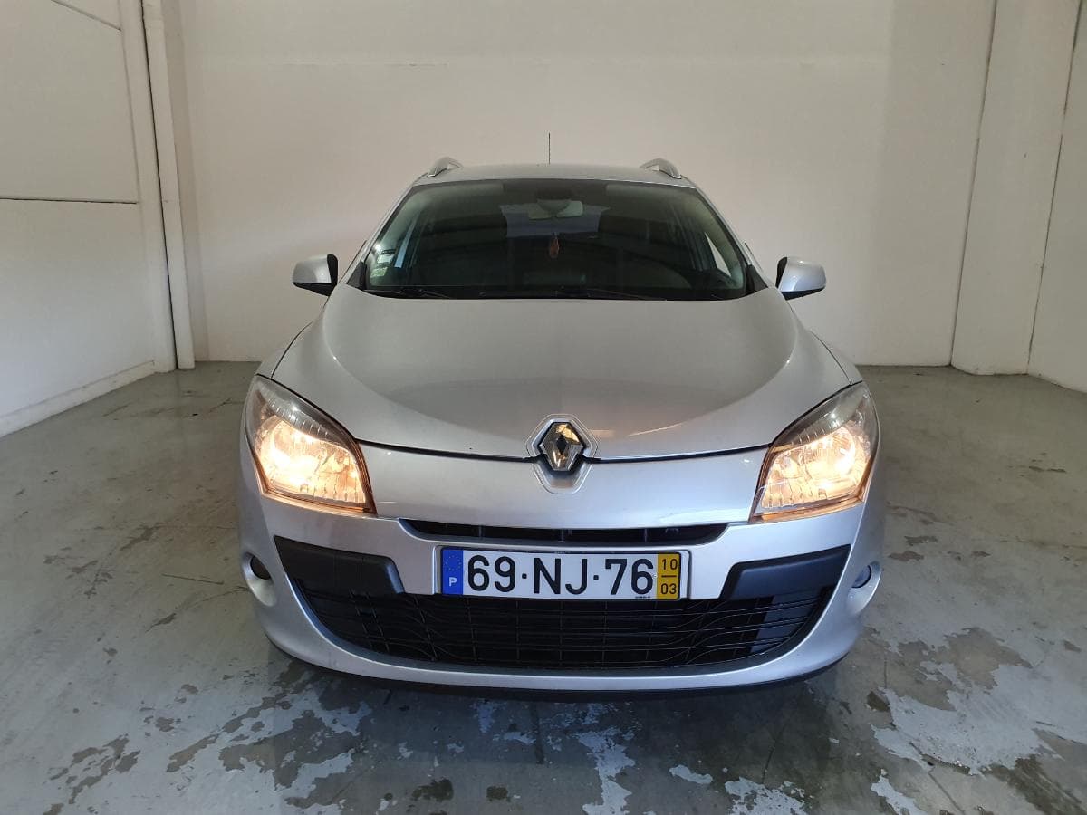 Renault Mégane 1.5 DCI · Ano 2010 — imagem 3