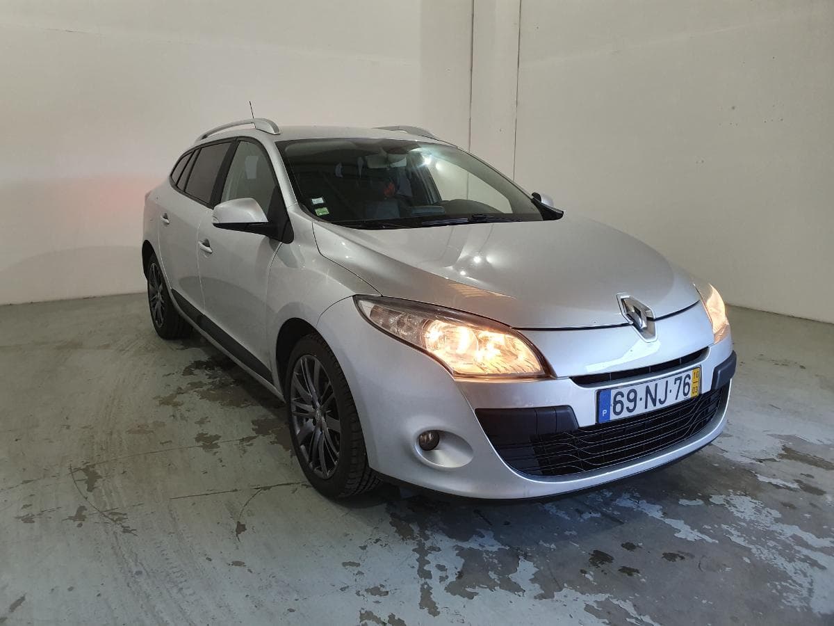 Renault Mégane 1.5 DCI · Ano 2010 — imagem 2