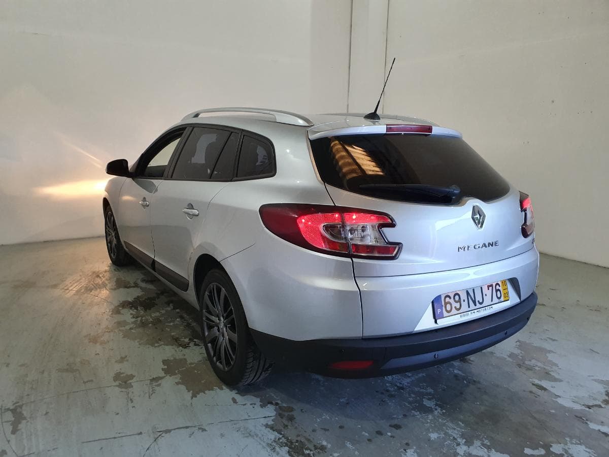 Renault Mégane 1.5 DCI · Ano 2010 — imagem 11