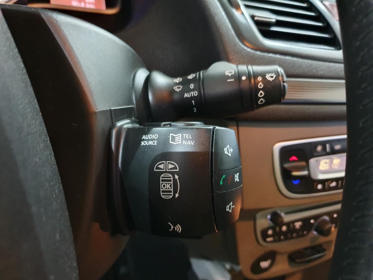 Renault Mégane 1.5 DCI · Ano 2010 — imagem 37