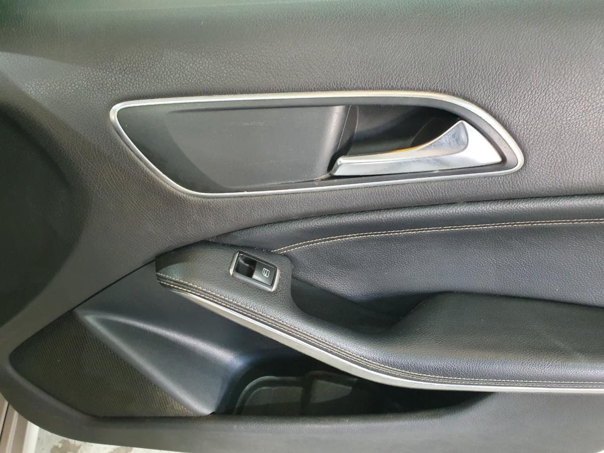 Mercedes-Benz A180 1.5CDI · Ano 2013 — imagem 26