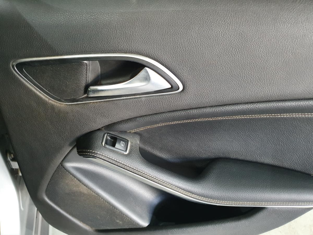 Mercedes-Benz A180 1.5CDI · Ano 2013 — imagem 31