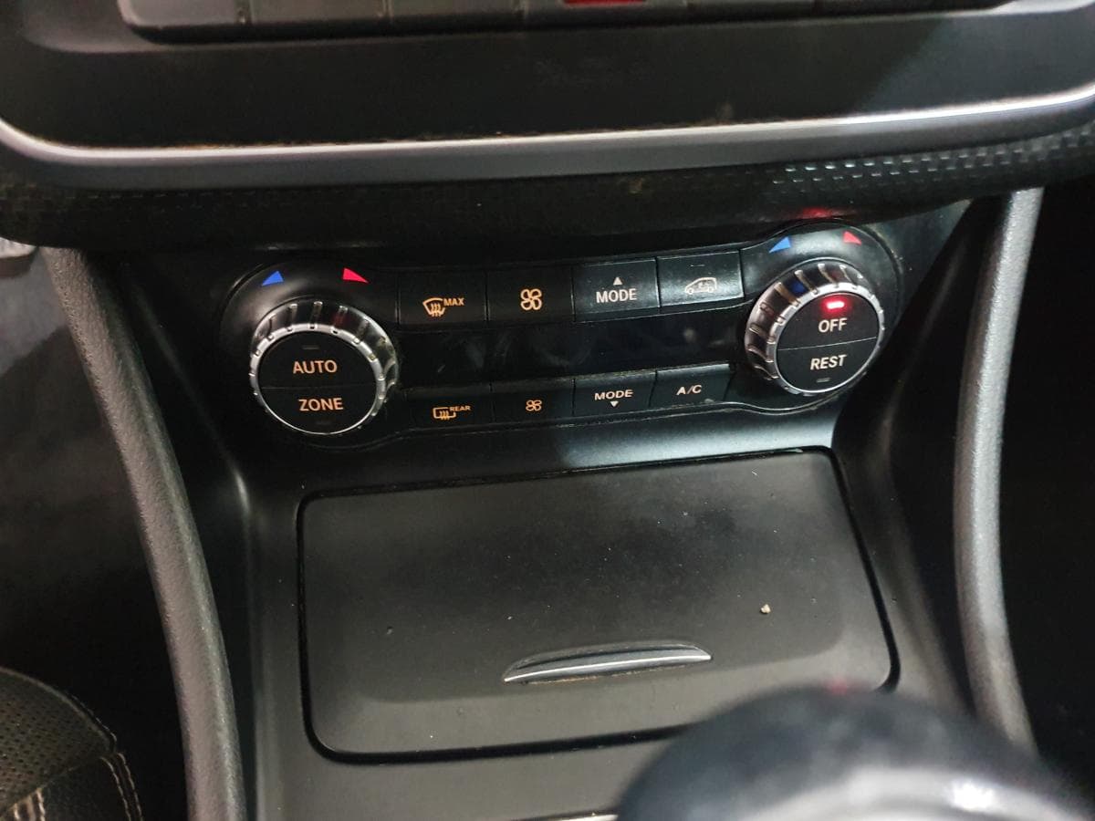 Mercedes-Benz A180 1.5CDI · Ano 2013 — imagem 37
