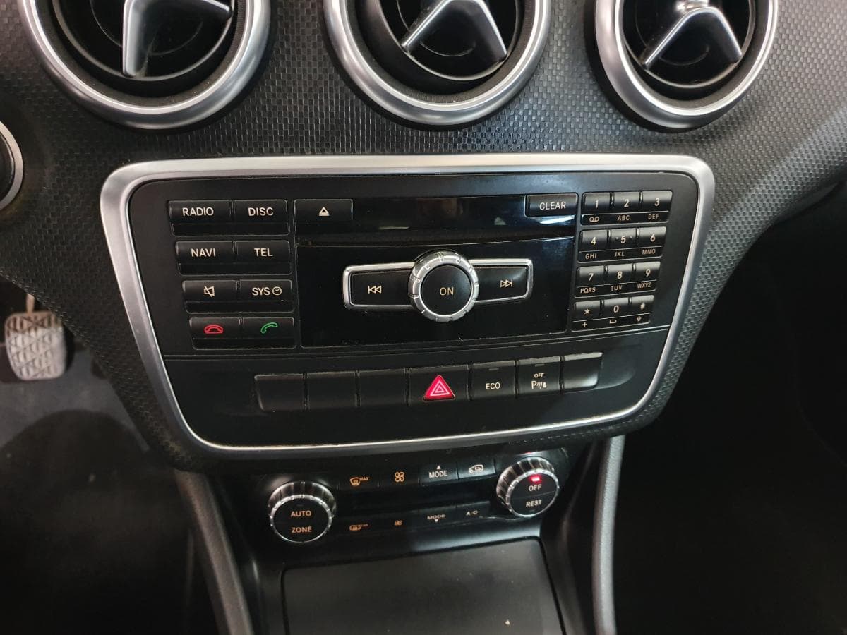 Mercedes-Benz A180 1.5CDI · Ano 2013 — imagem 41