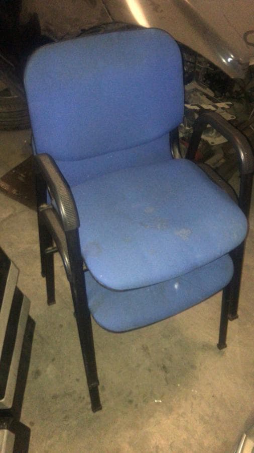 Chaises — image 1