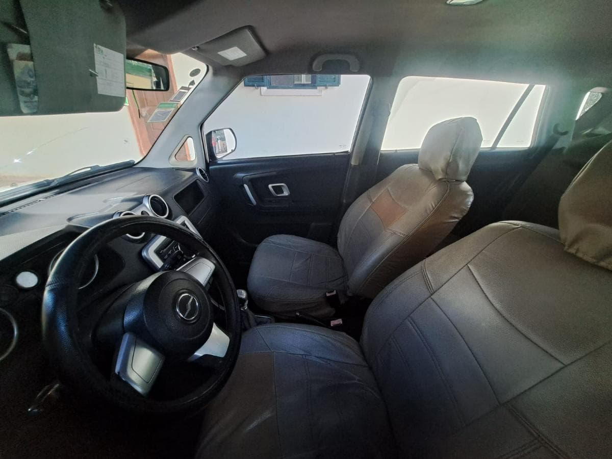 Veículo Zxauto C3 · Viana — imagen 9