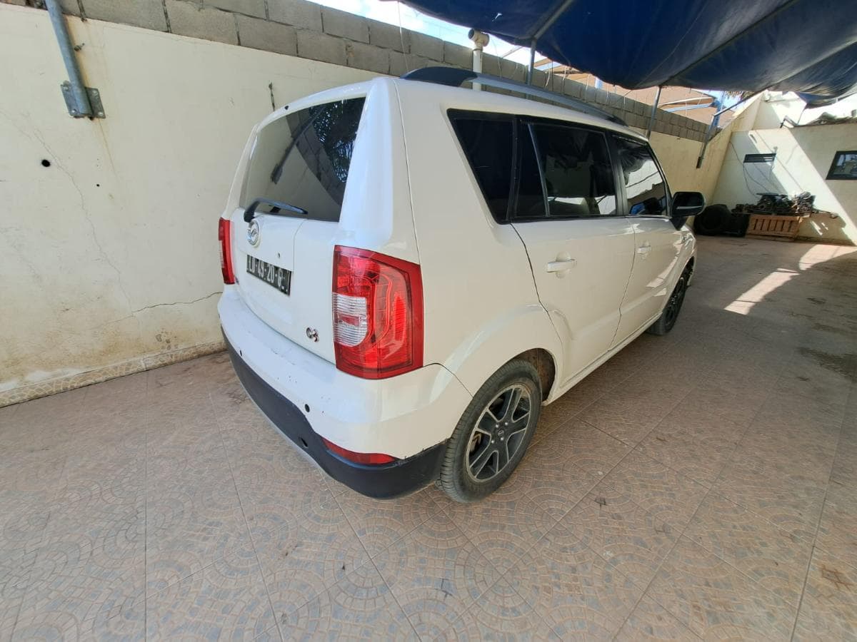 Veículo Zxauto C3 · Viana — imagen 4