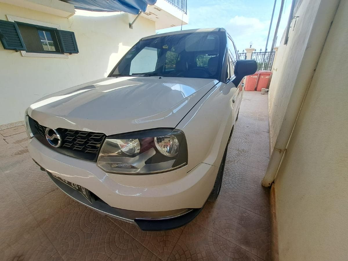 Veículo Zxauto C3 · Viana — imagen 1