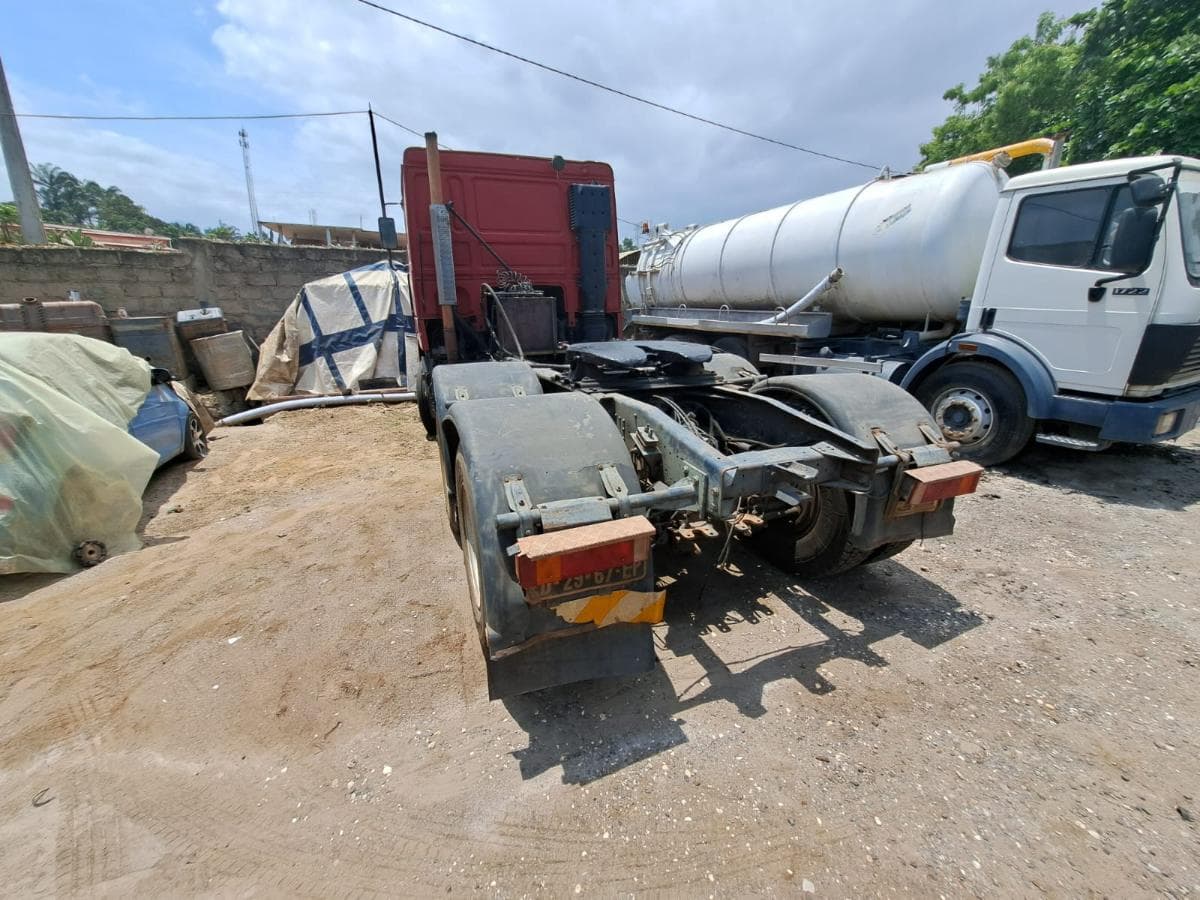 Camião Trator 6X4 DAF XF 480 · Viana — imagen 13