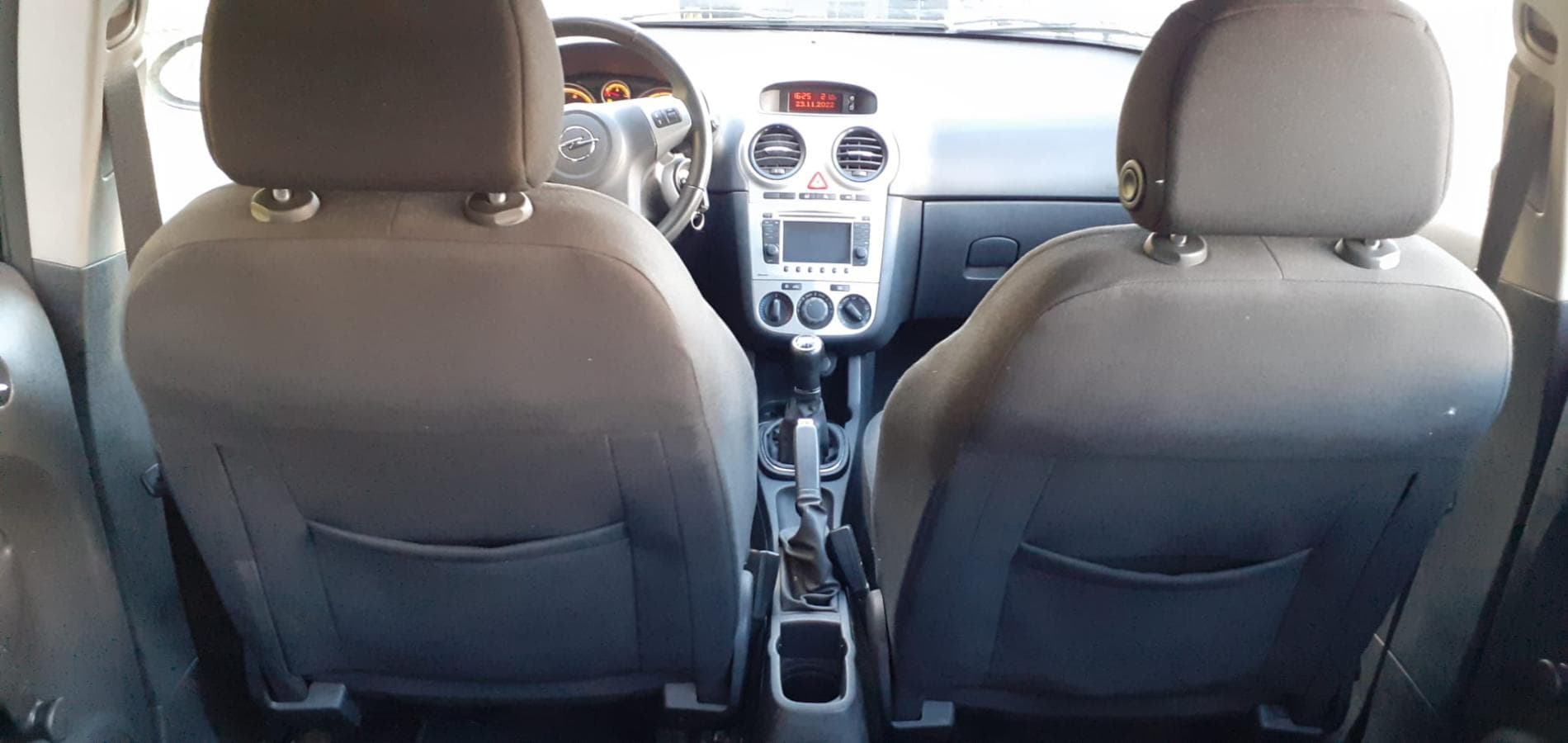 Opel Corsa 1.3CDTI · Ano 2013 — imagen 15