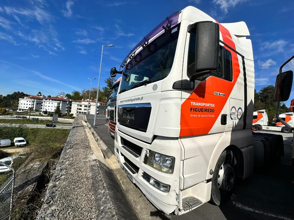 Camião Trator MAN TGX 18.440 BLS (4x2) · Ano 2008 — image 2
