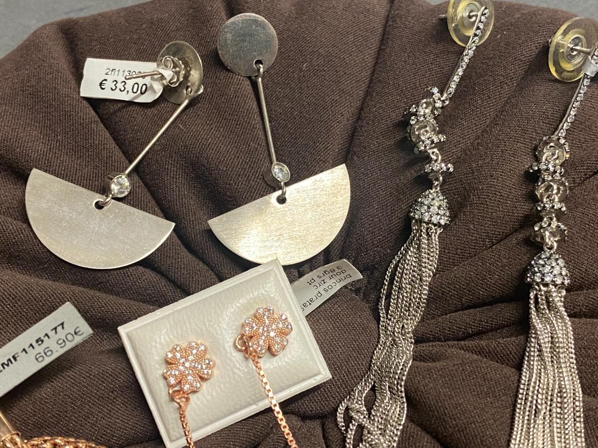 Pendientes de plata y otros materiales — imagen 5