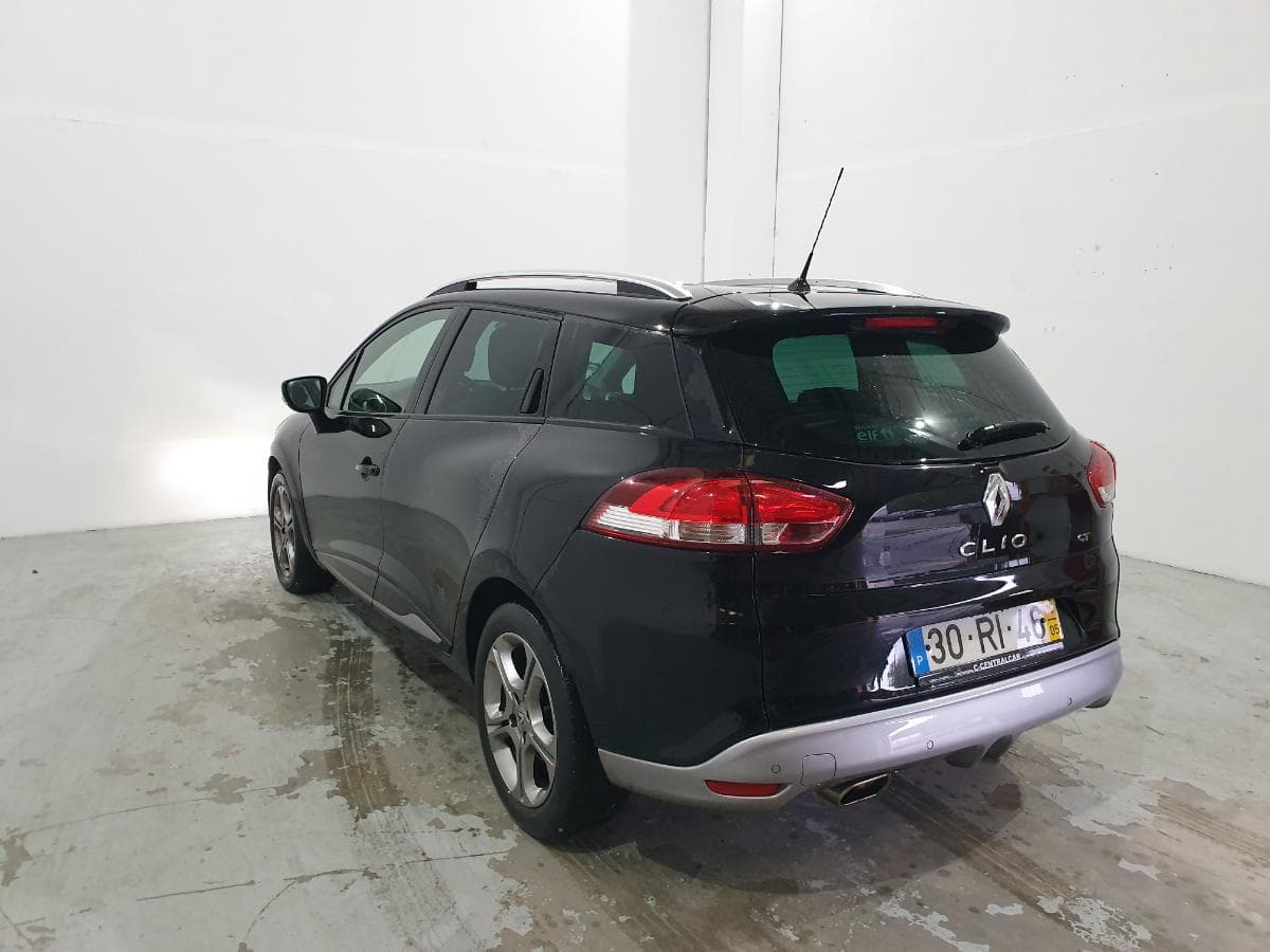 Renault Clio 1.5 DCI · Ano 2014 — image 6