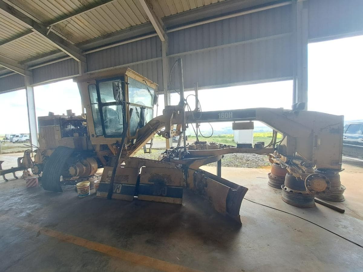 Niveladora Caterpillar 160H · Samba Caju — imagen 12