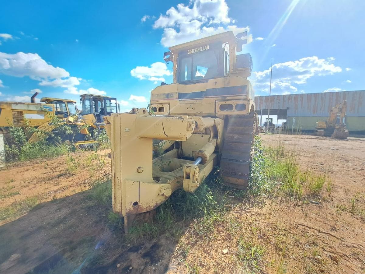 Buldózer Caterpillar D8R · Samba Caju — imagen 8