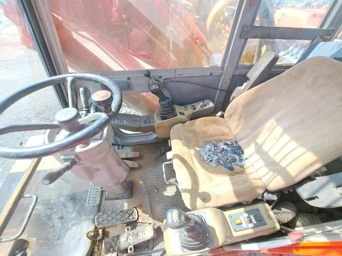 Escavadora de Pneus Fiat Hitachi FH150W.3 · Samba Caju — imagen 6