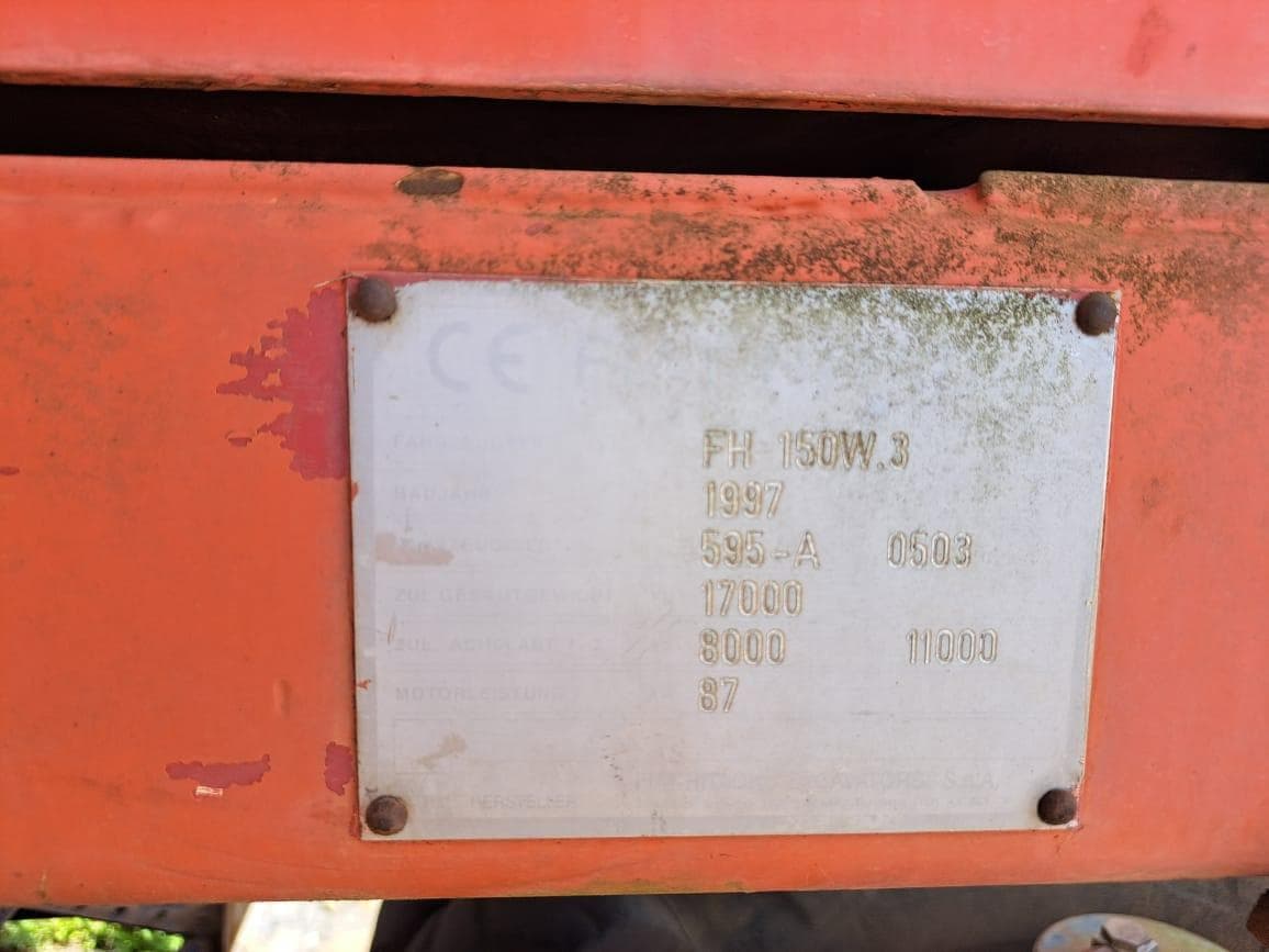 Escavadora de Pneus Fiat Hitachi FH150W.3 · Samba Caju — imagen 9