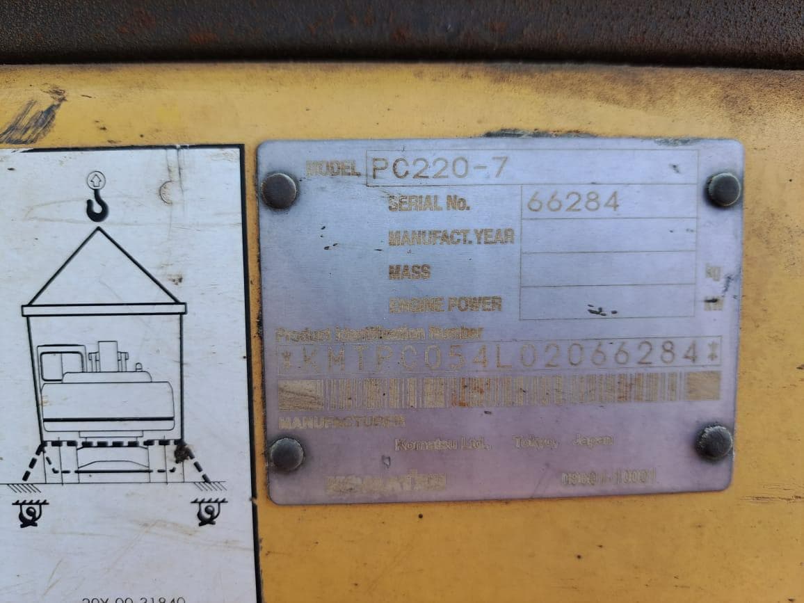 Escavadora de rastos Komatsu PC220 -7 · Samba Caju — image 4
