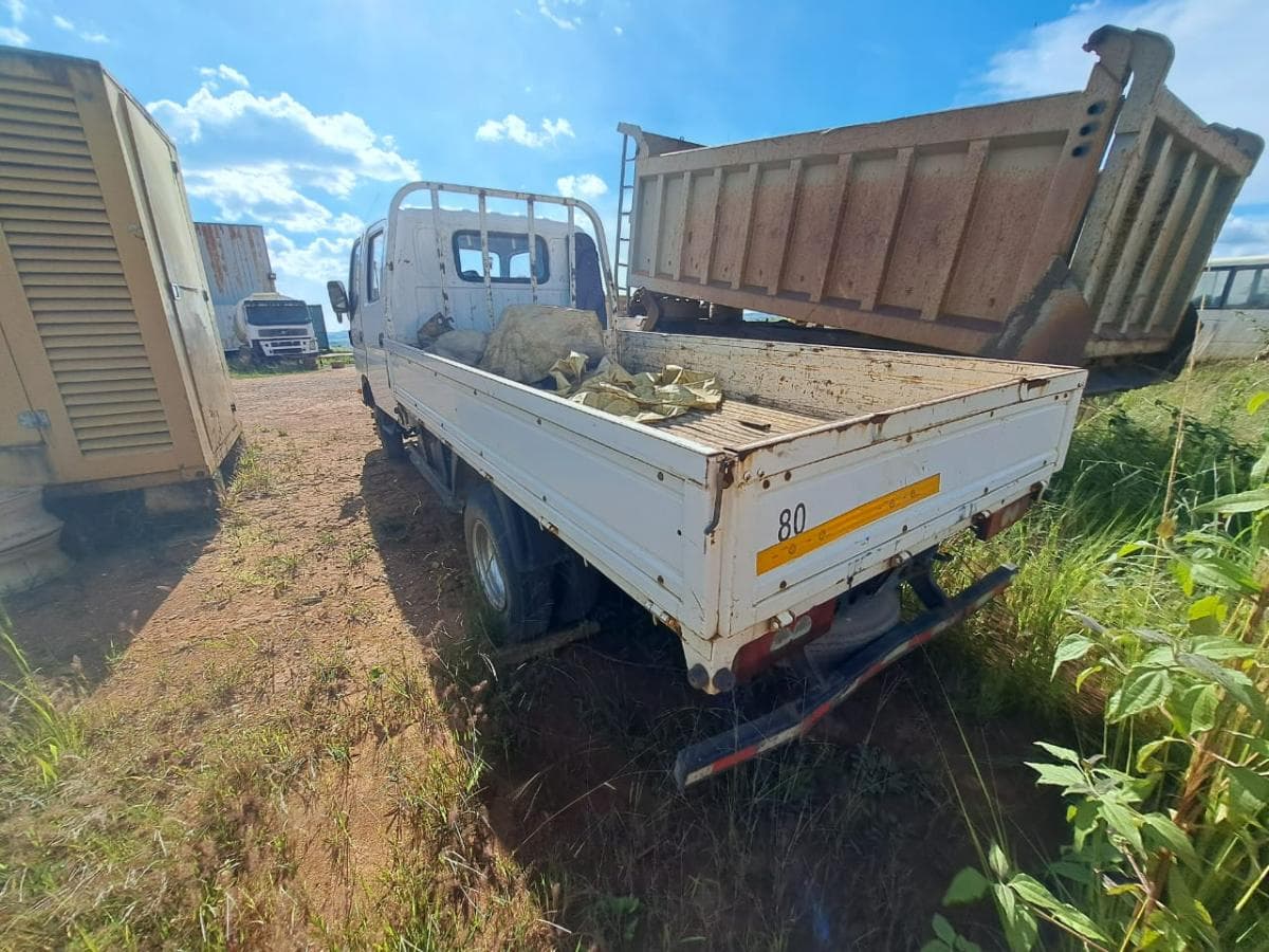 Veículo basculante FOTON Alimark  · Samba Caju — imagen 5
