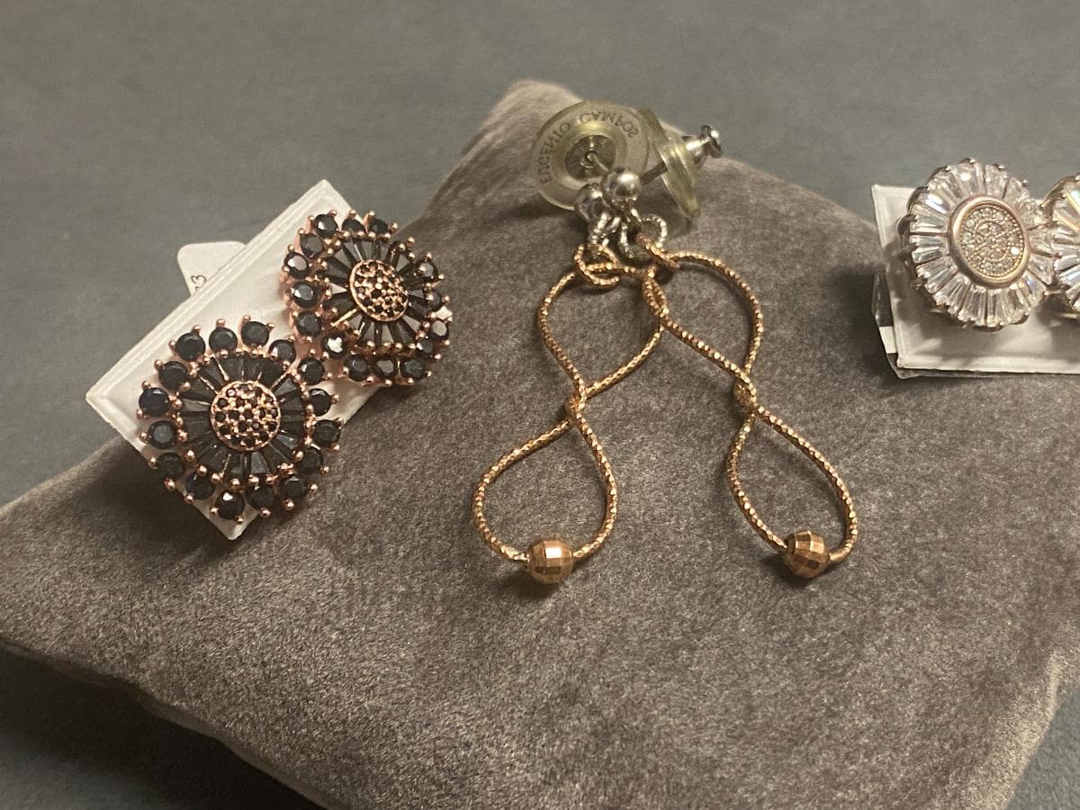 Pendientes de plata y otros materiales — imagen 3