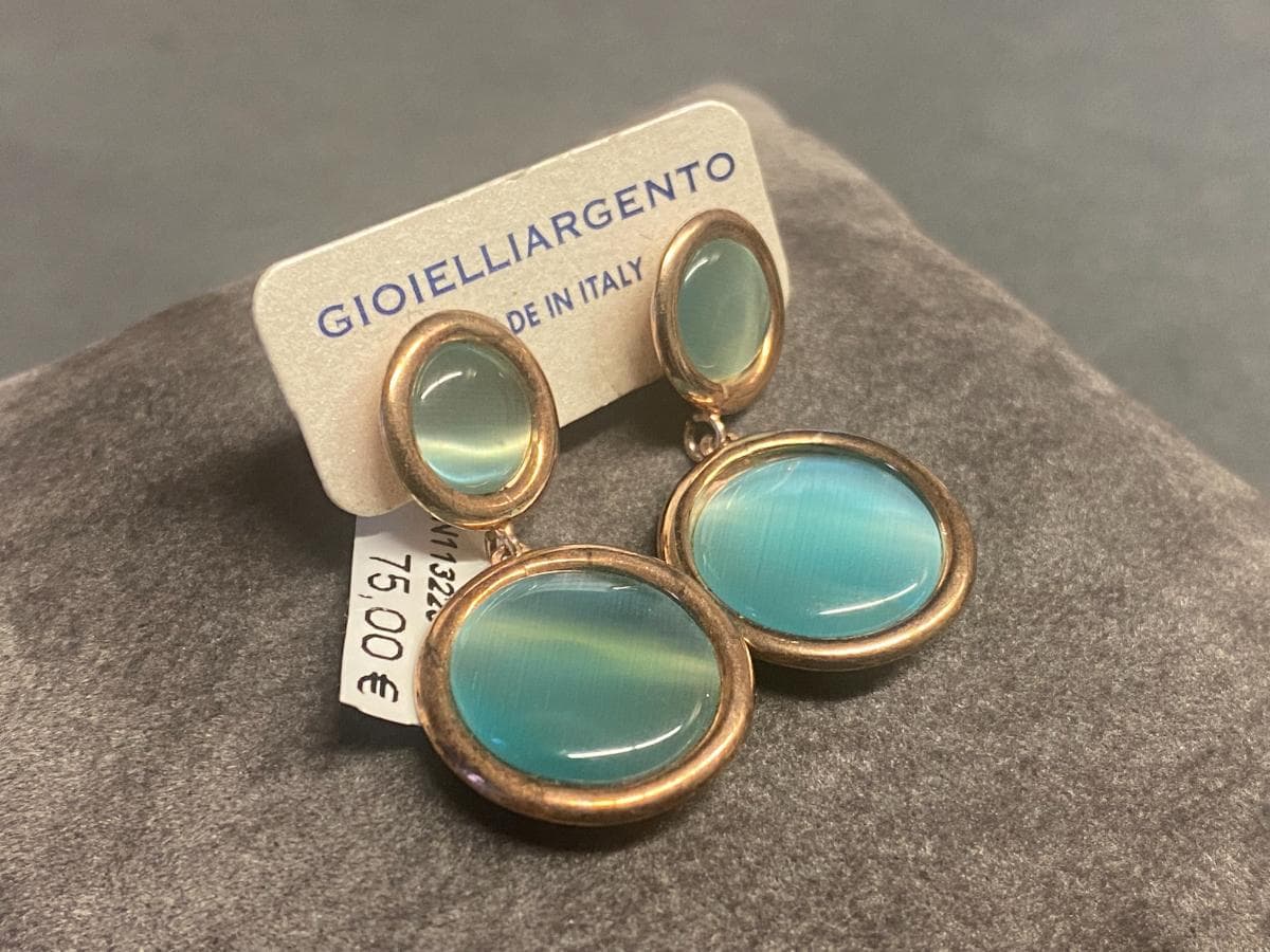 Pendientes de plata y otros materiales — imagen 1