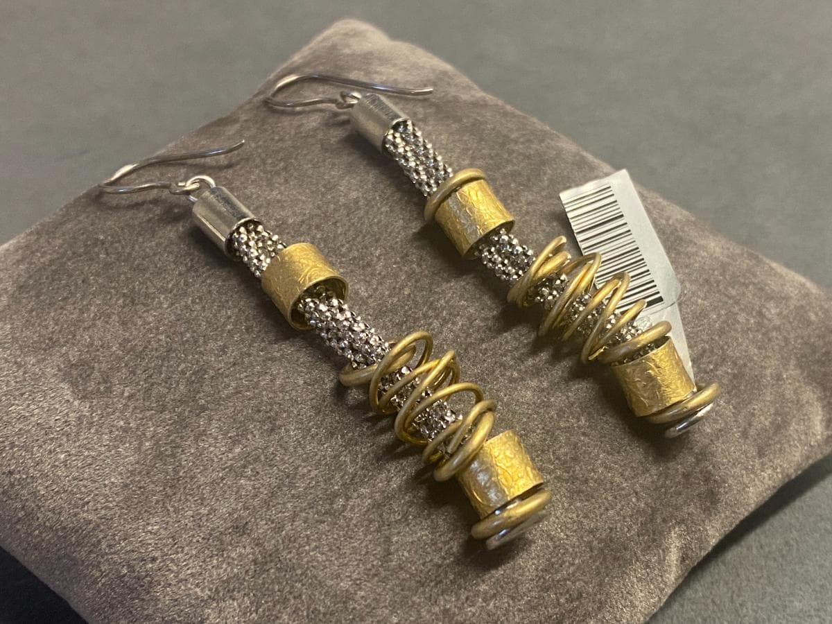 Earrings in silver and other materials — image 2