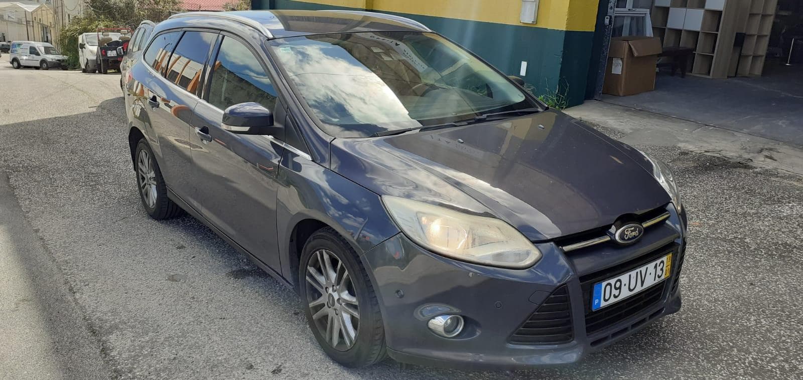 Ford Focus 1.6 TDCI · Ano 2013 — image 2