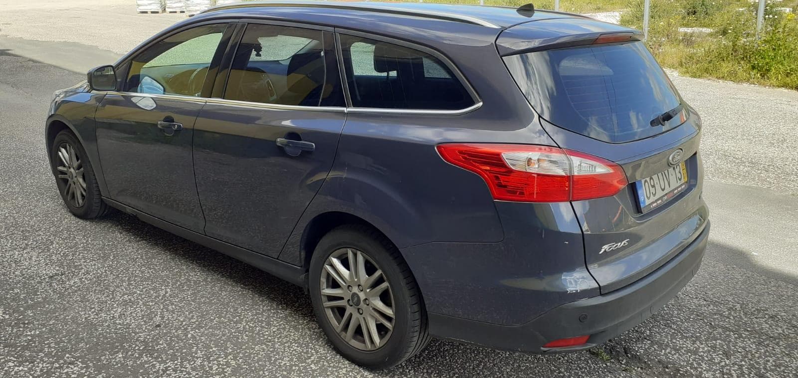 Ford Focus 1.6 TDCI · Ano 2013 — image 8