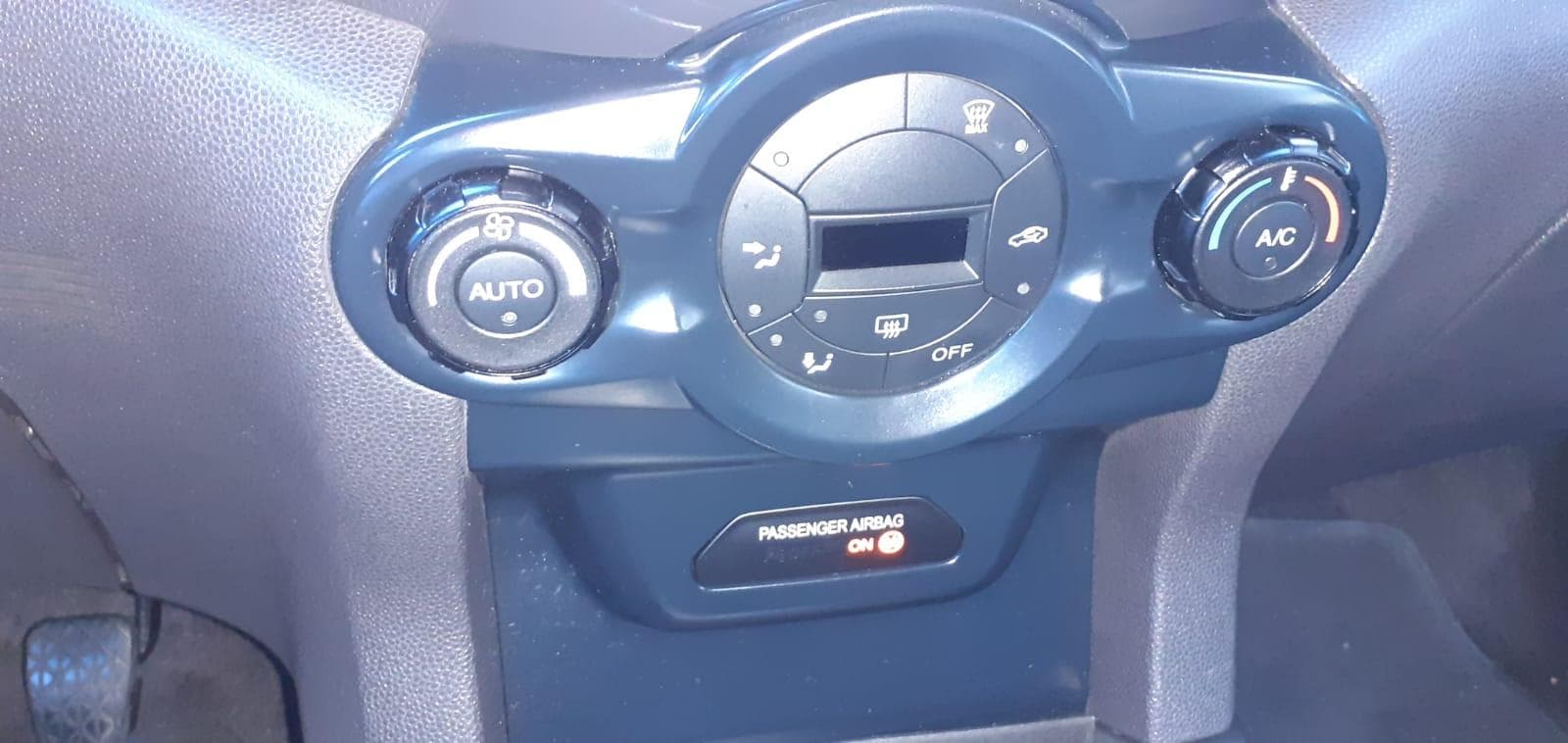 Ford Eco Sport Mk2 1.0 · Ano 2016 — imagen 18