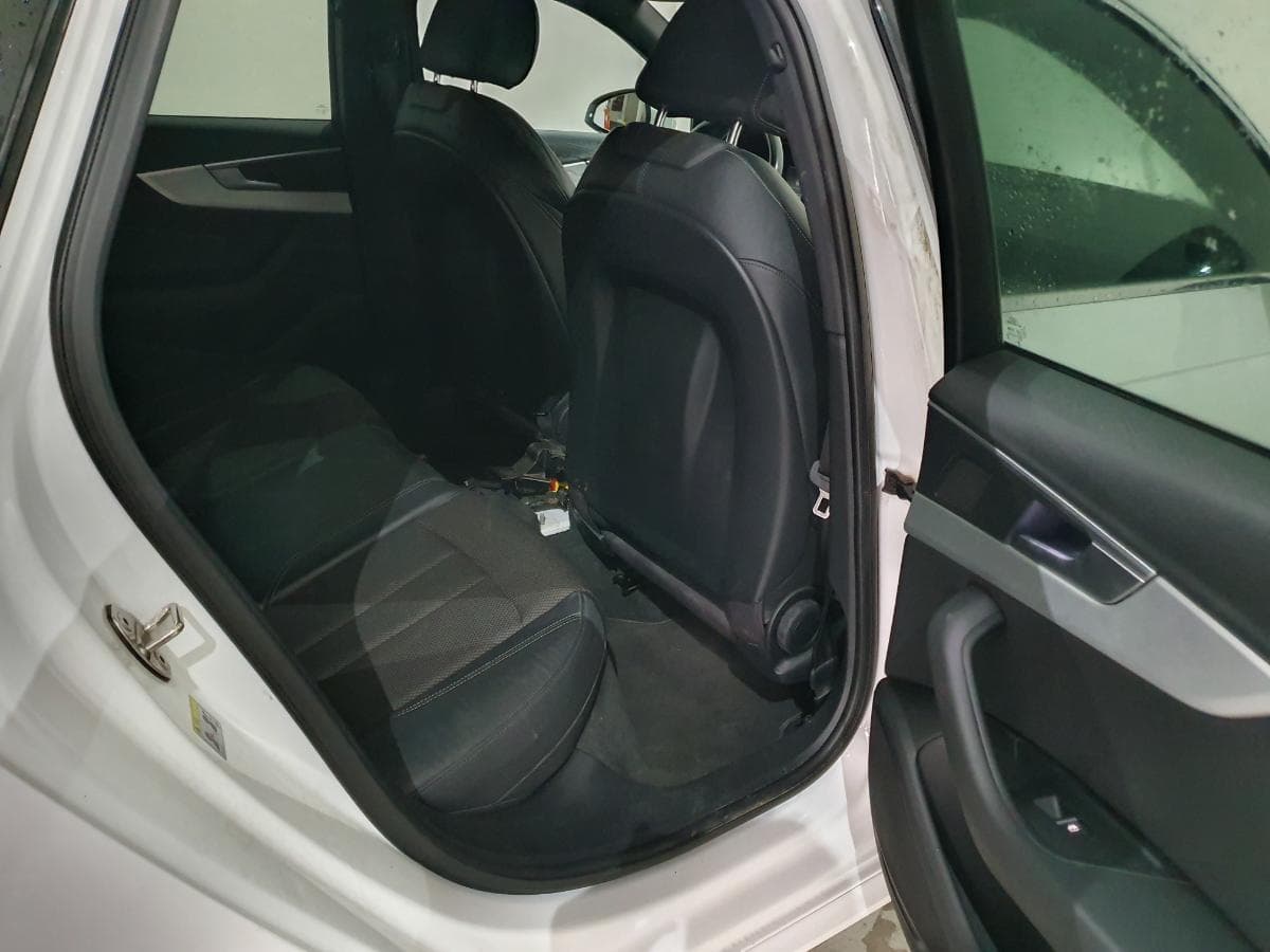 Audi A 4 2.0 TDI · Ano 2016 — imagem 35
