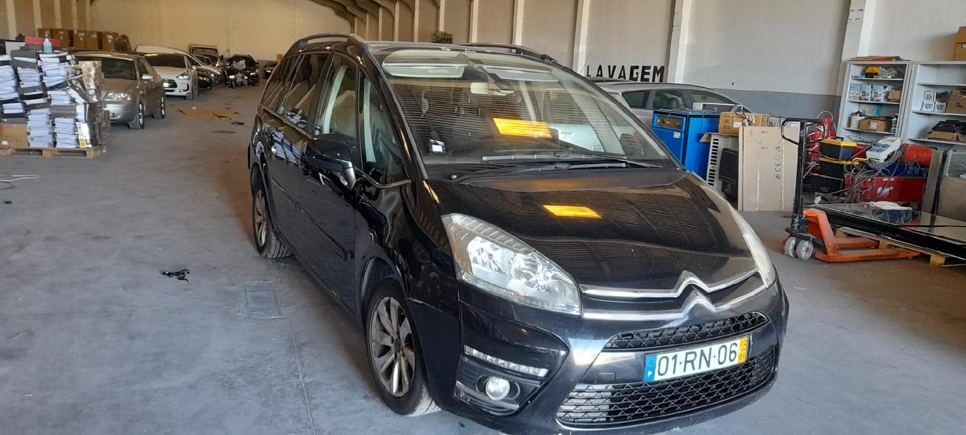 Citroën C4 Grand Picasso 1.6 HDI · Ano 2012 — imagen 2