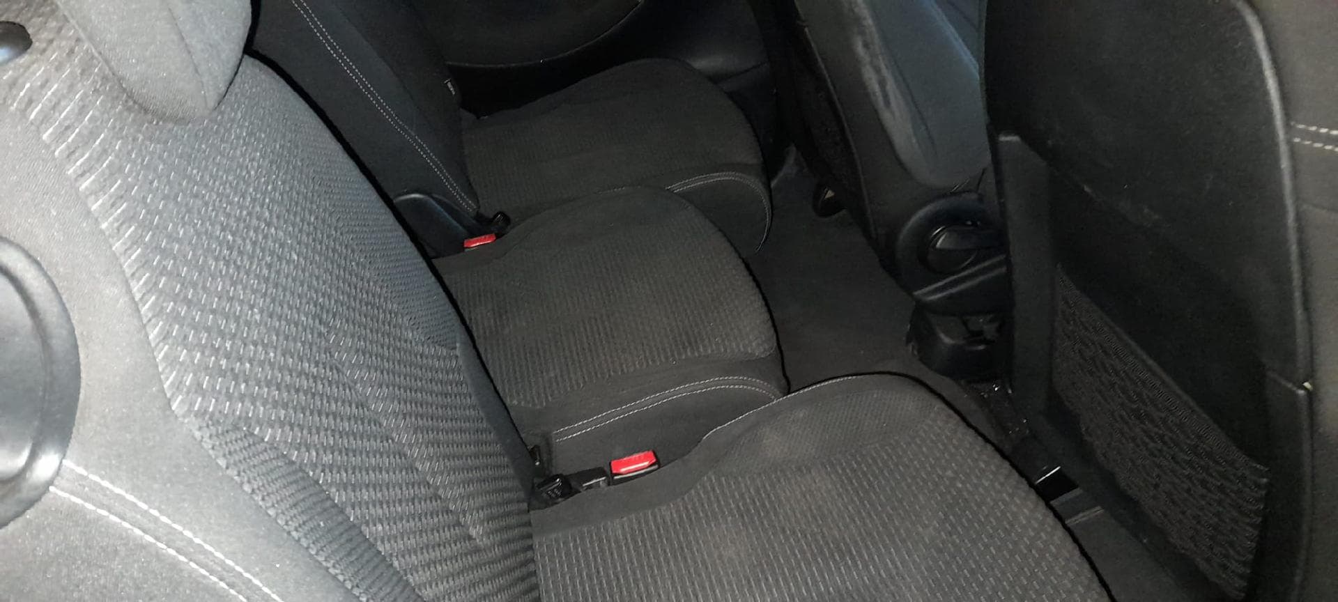 Citroën C4 Grand Picasso 1.6 HDI · Ano 2012 — imagen 18