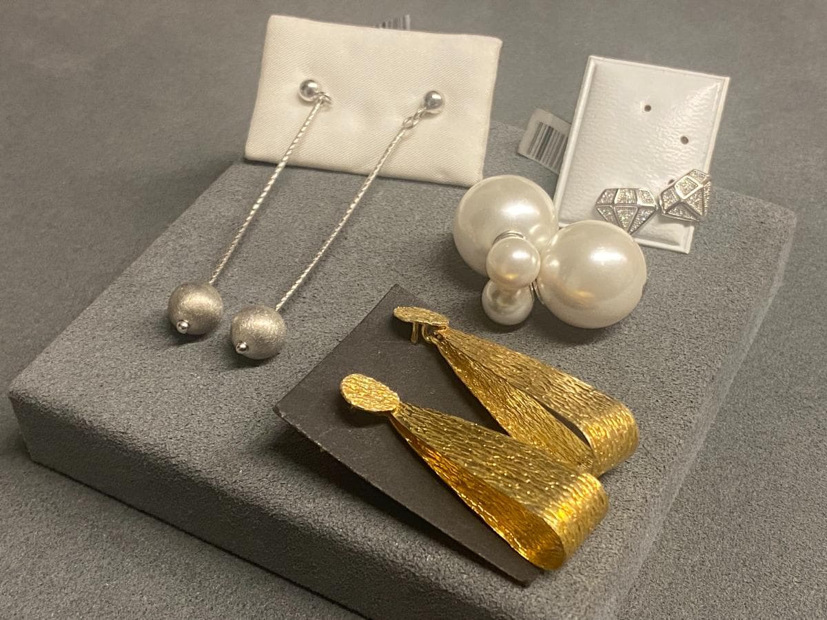 Pendientes de plata y otros materiales — imagen 2