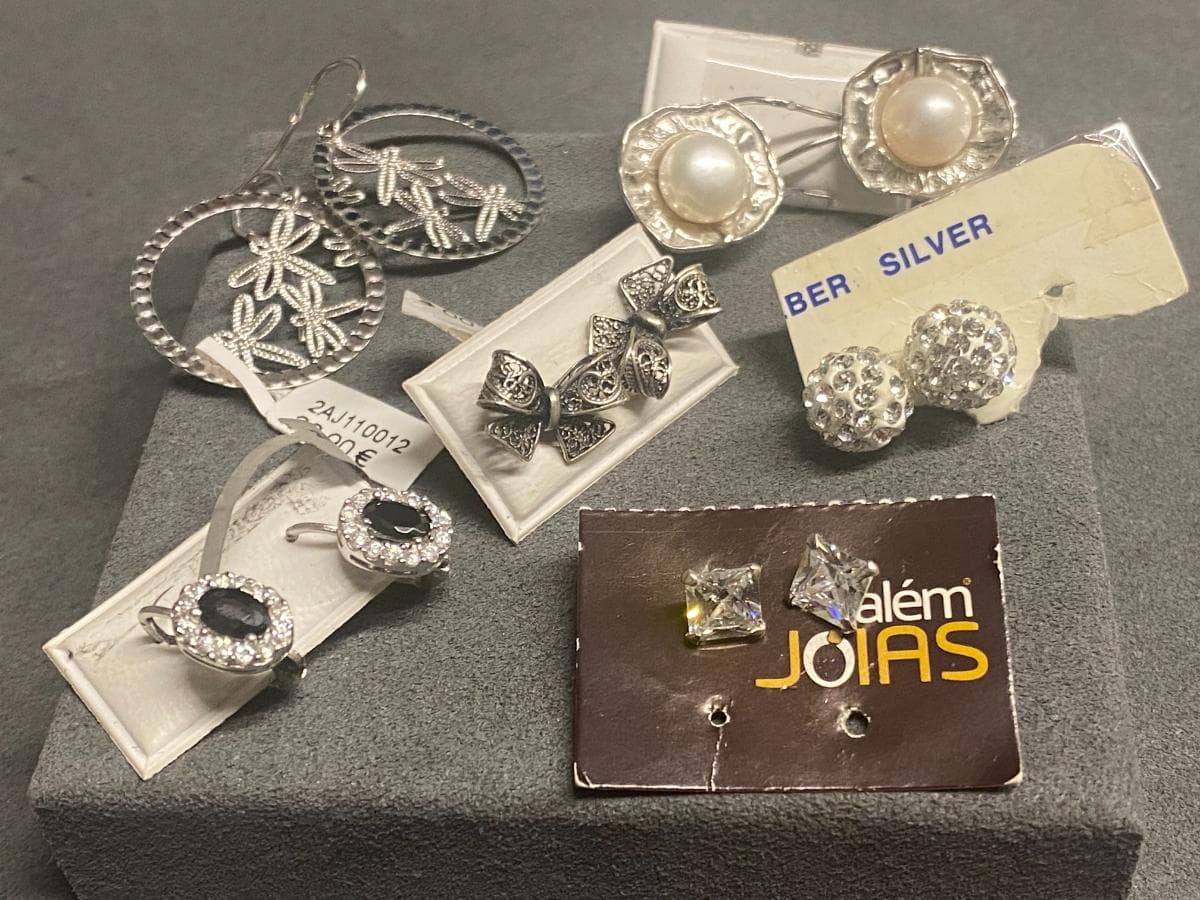 Pendientes de plata y otros materiales — imagen 2