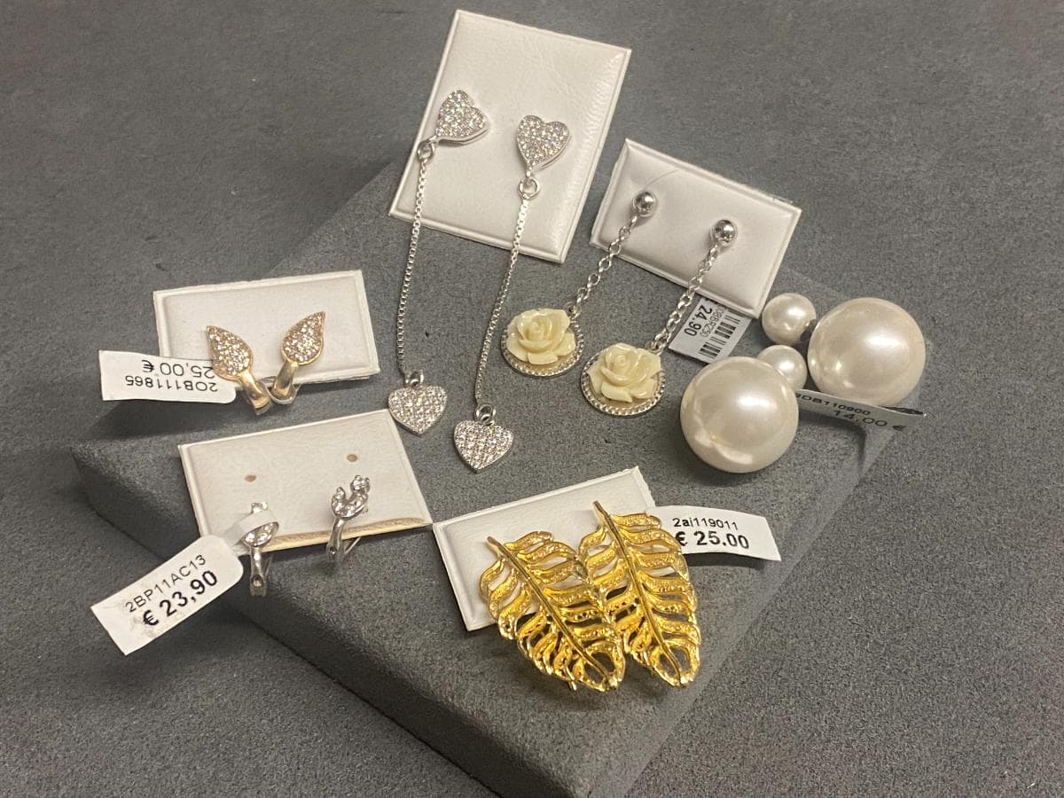 Pendientes de plata y otros materiales — imagen 4
