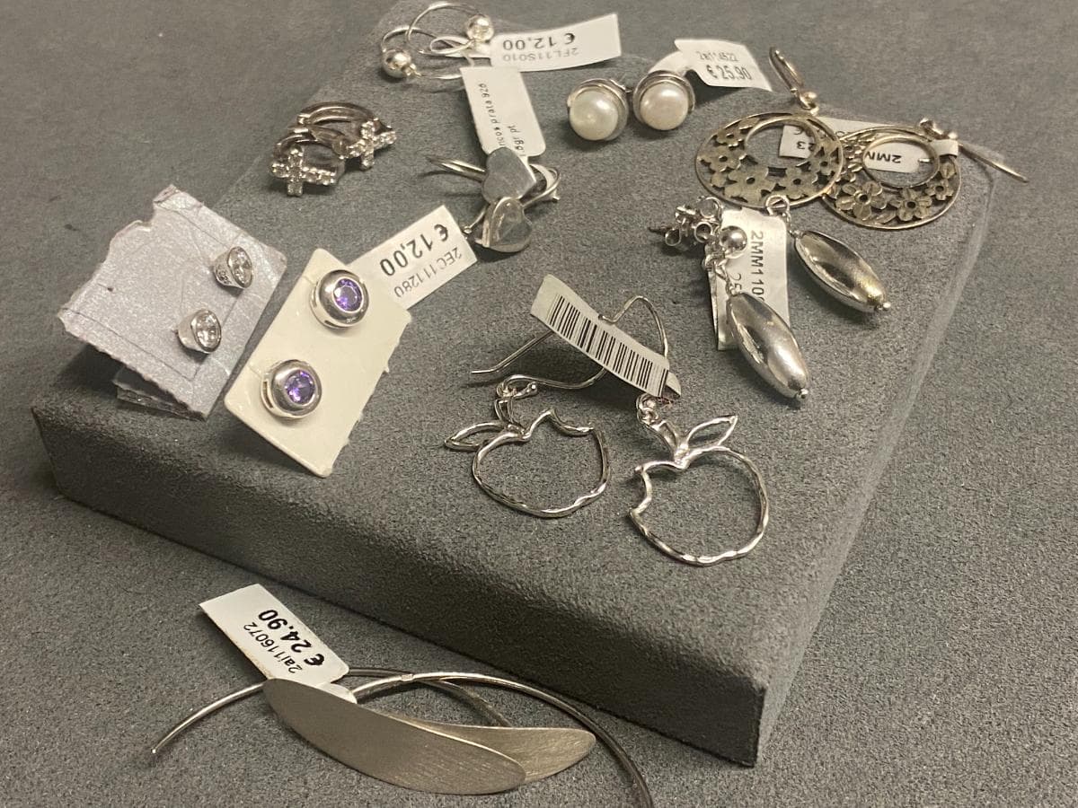 Pendientes de plata y otros materiales — imagen 4